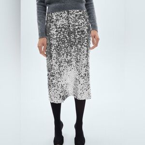 ✨ MANGO NWT Silver Sequin Midi Skirt Party Evening Glam Size L